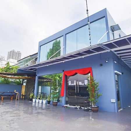 Amazing Home Inn Джордж Таун Екстериор снимка