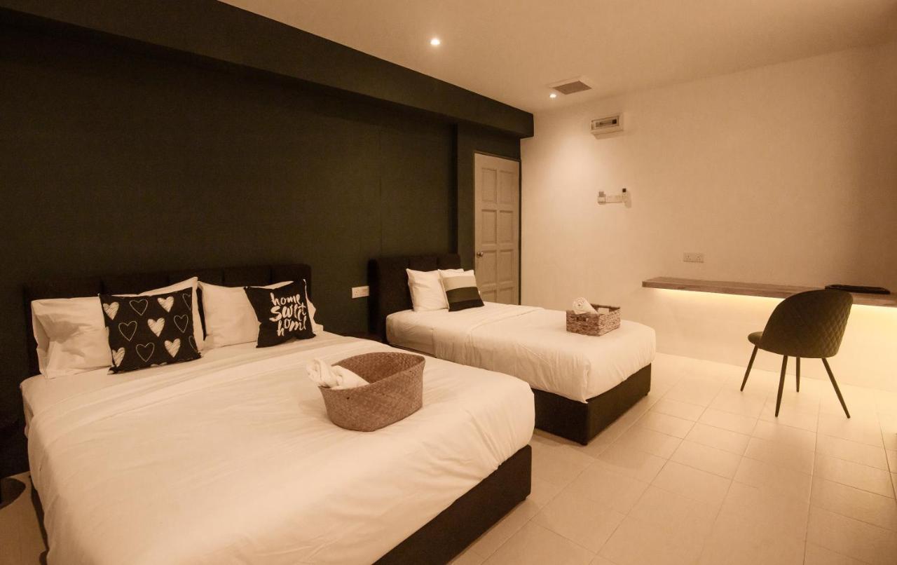 Amazing Home Inn Джордж Таун Екстериор снимка