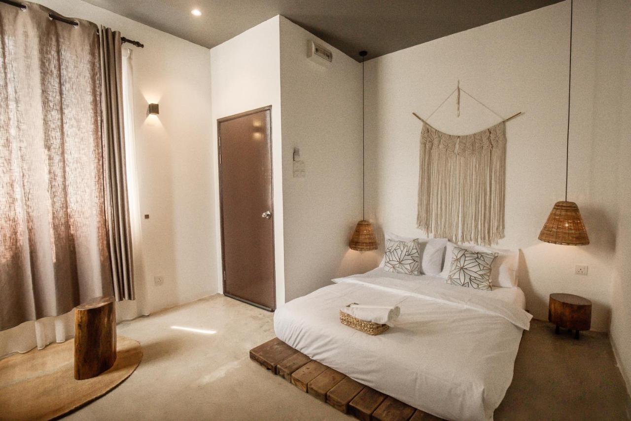 Amazing Home Inn Джордж Таун Екстериор снимка