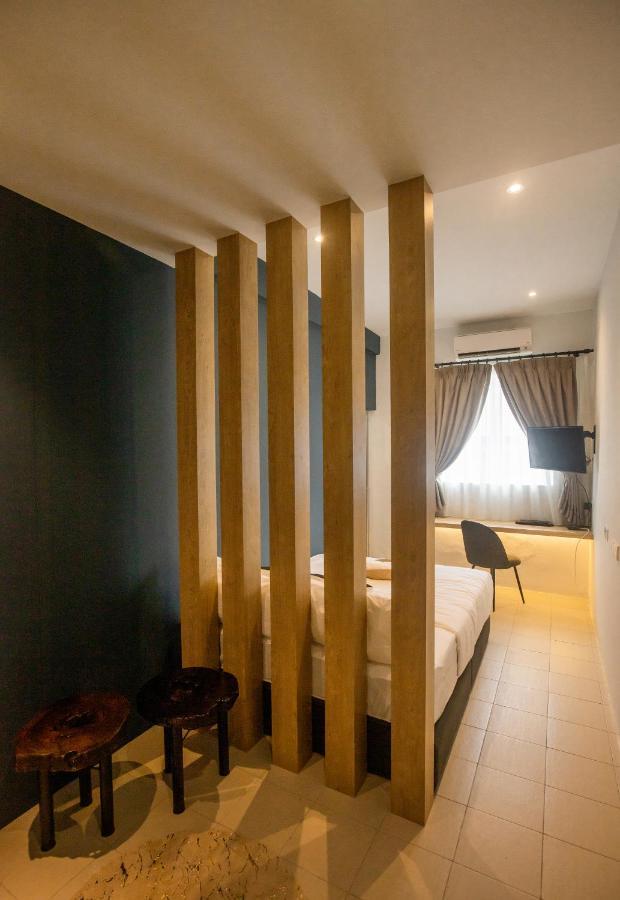Amazing Home Inn Джордж Таун Екстериор снимка